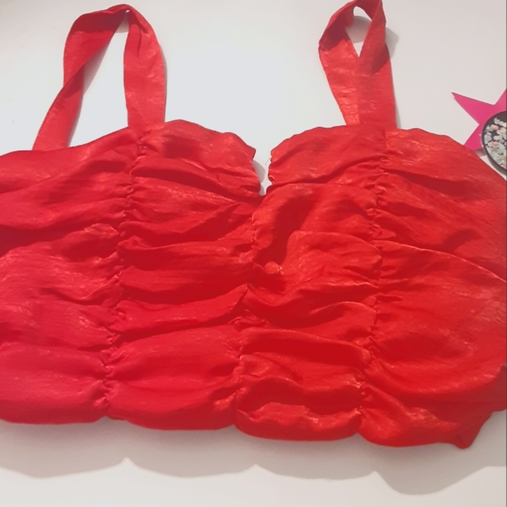Rabbit Rose Crop Tank Top Size XL Red
